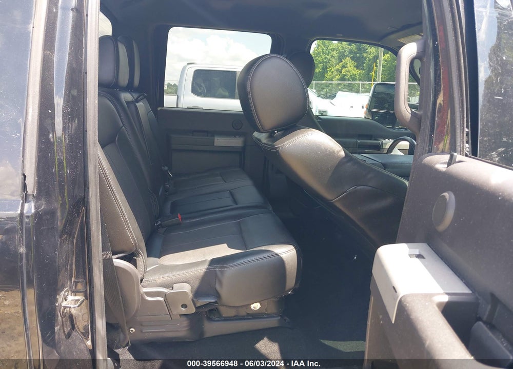 2015 FORD F-250 LARIAT VIN: 1FT7W2BT2FED49320