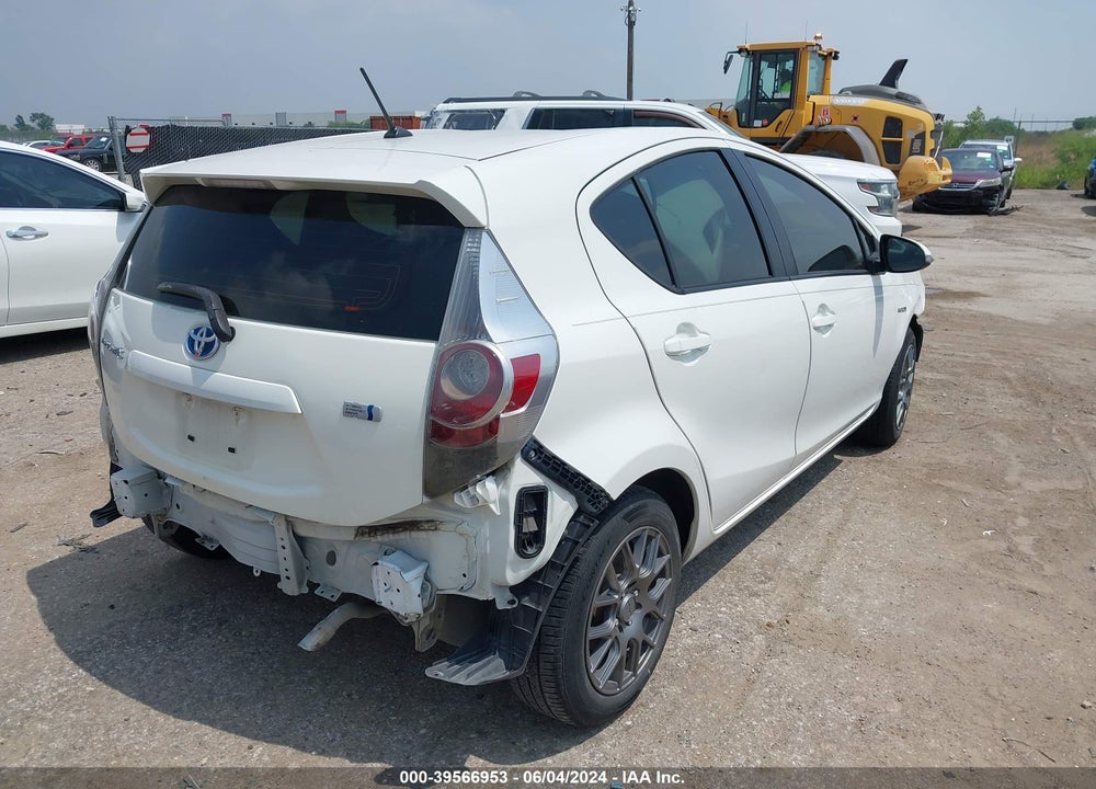 2013 TOYOTA PRIUS C ONE VIN: JTDKDTB32D1554680