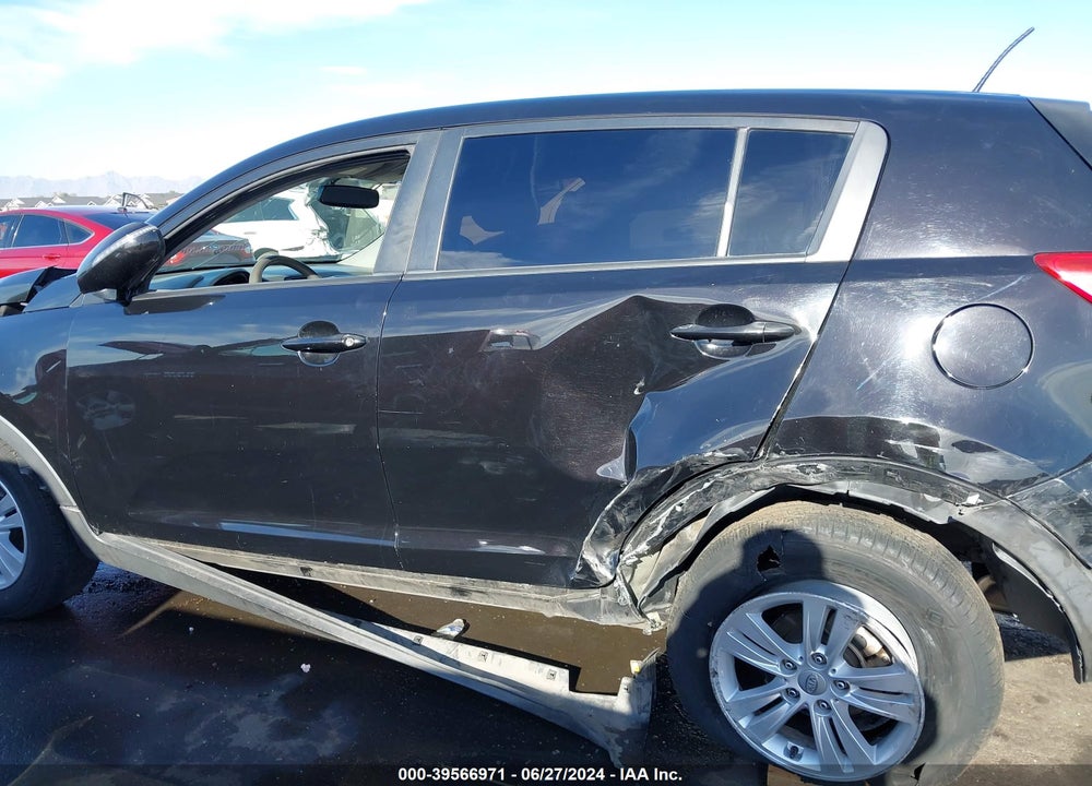 2011 KIA SPORTAGE LX VIN: KNDPB3A29B7077275