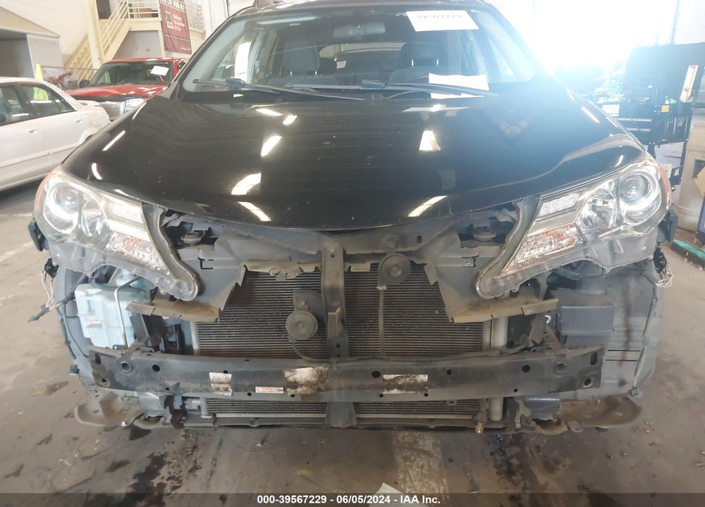 2013 TOYOTA RAV4 XLE VIN: 2T3RFREV9DW096209