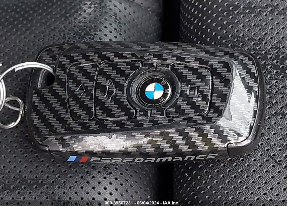 2016 BMW M6 GRAN COUPE VIN: WBS6E9C50GG393791