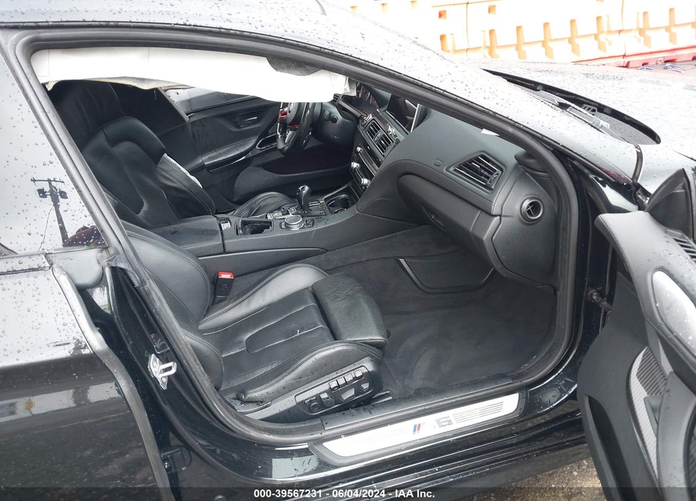 2016 BMW M6 GRAN COUPE VIN: WBS6E9C50GG393791