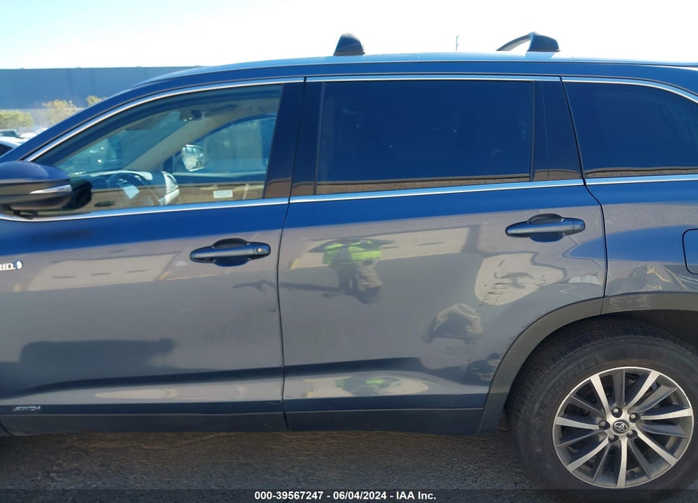 2019 TOYOTA HIGHLANDER HYBRID XLE VIN: 5TDJGRFH5KS074435