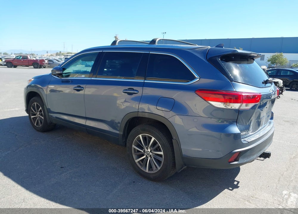 2019 TOYOTA HIGHLANDER HYBRID XLE VIN: 5TDJGRFH5KS074435