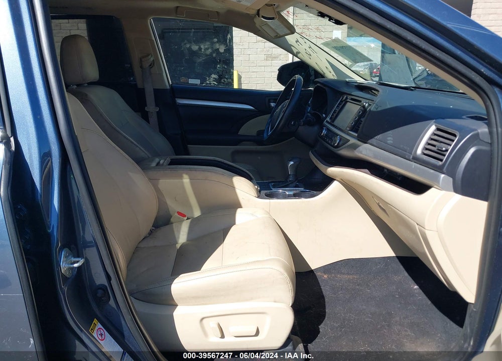 2019 TOYOTA HIGHLANDER HYBRID XLE VIN: 5TDJGRFH5KS074435