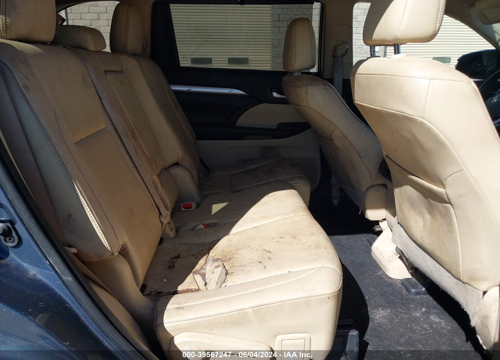 2019 TOYOTA HIGHLANDER HYBRID XLE VIN: 5TDJGRFH5KS074435