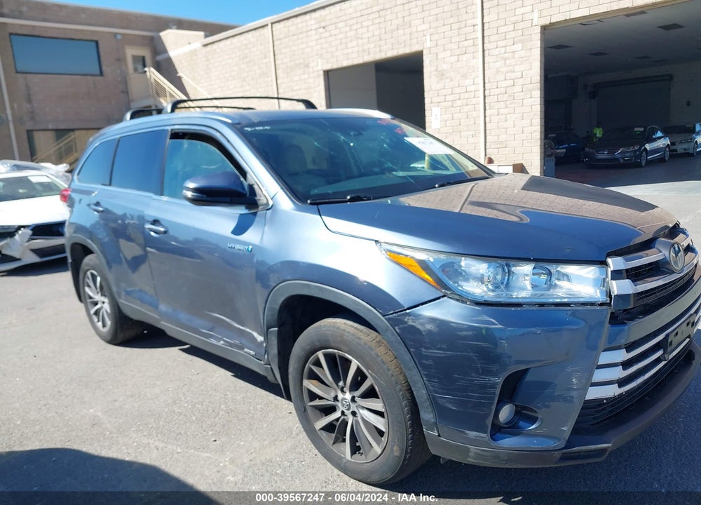 2019 TOYOTA HIGHLANDER HYBRID XLE VIN: 5TDJGRFH5KS074435