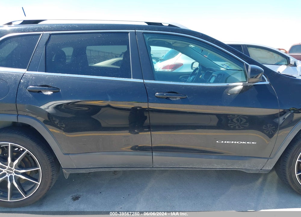 2019 JEEP CHEROKEE LATITUDE PLUS FWD VIN: 1C4PJLLB9KD170749