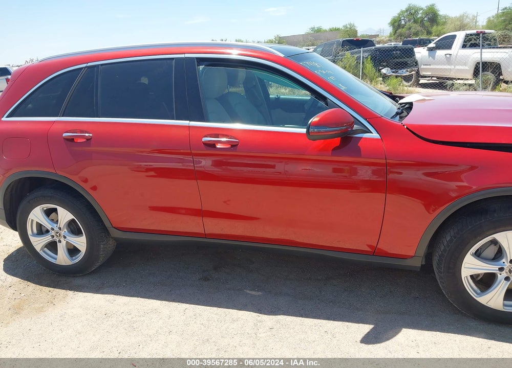 2017 MERCEDES-BENZ GLC 300 VIN: WDC0G4JB4HV009859