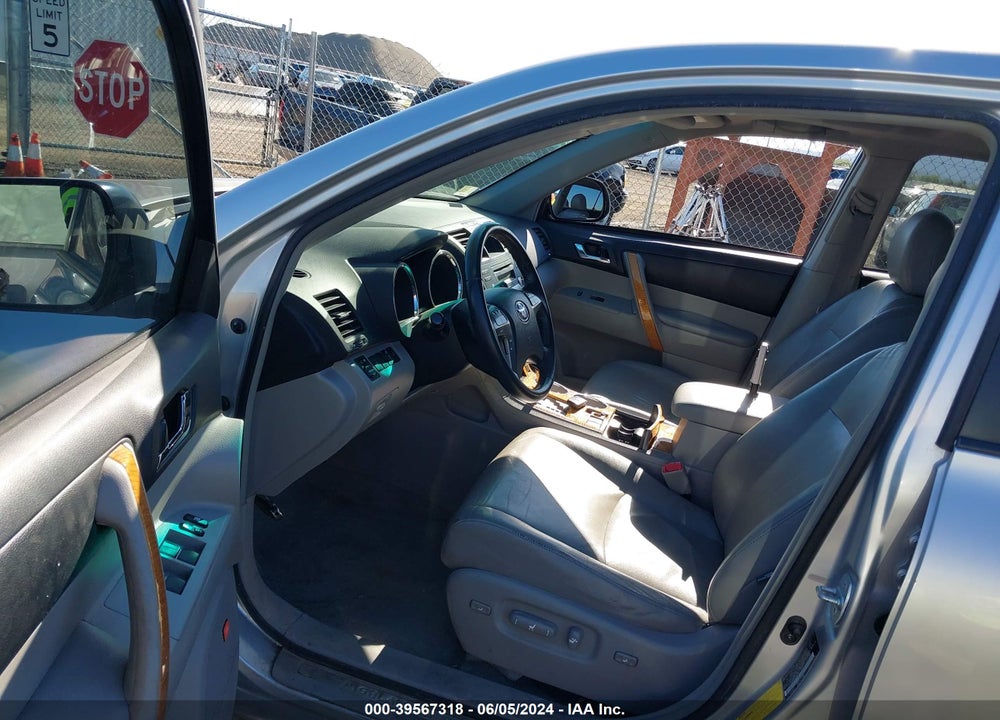 2008 TOYOTA HIGHLANDER HYBRID LIMITED VIN: JTEEW44A882006638