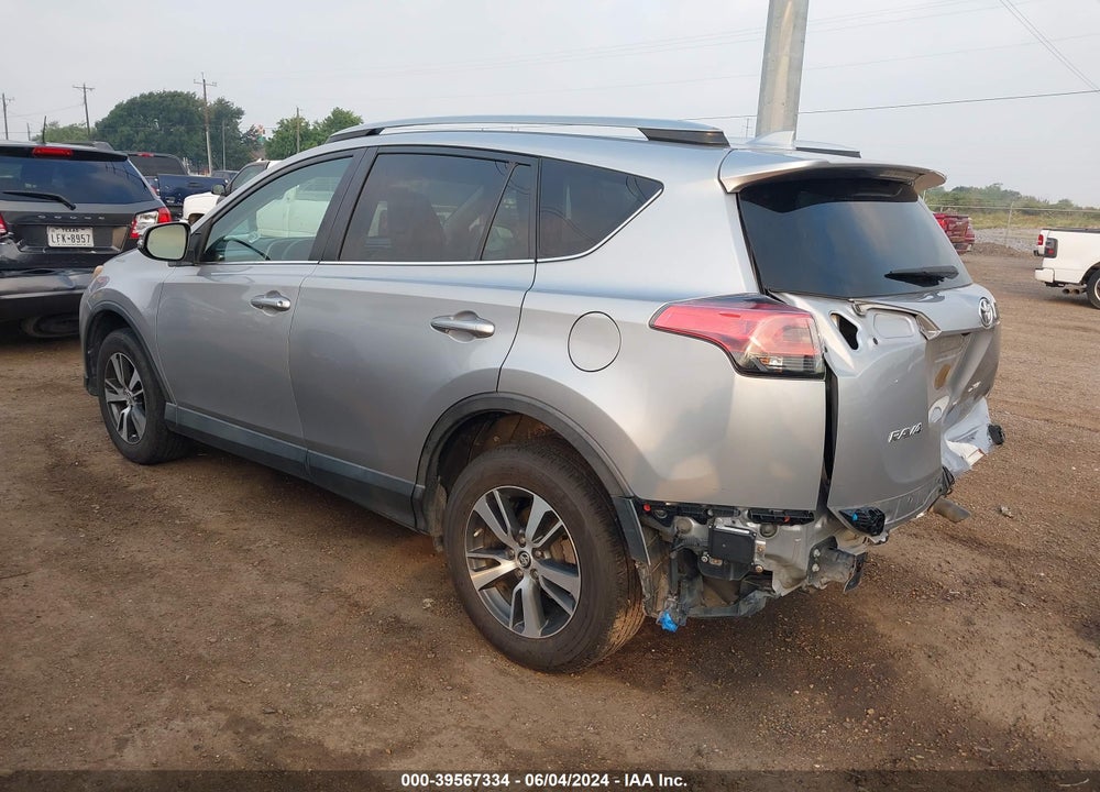 2018 TOYOTA RAV4 XLE VIN: 2T3WFREV3JW405901