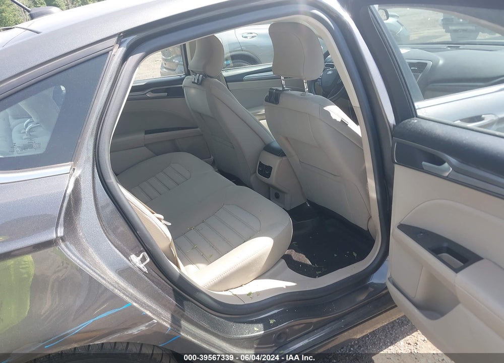 2018 FORD FUSION VIN: 3FA6P0HD8JR183197