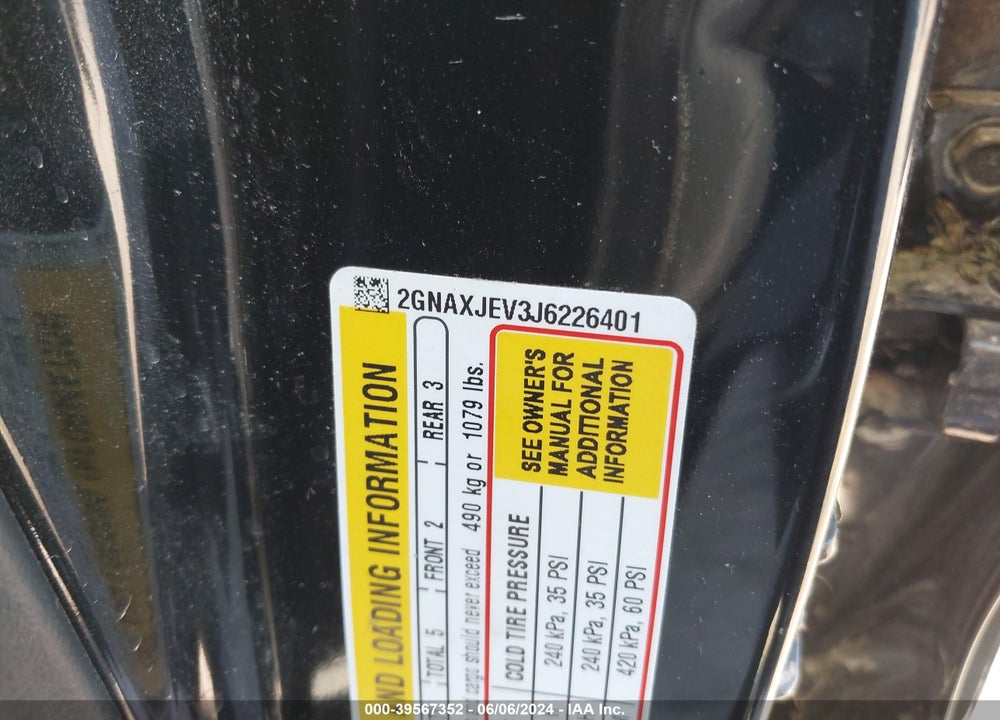 2018 CHEVROLET EQUINOX LT VIN: 2GNAXJEV3J6226401