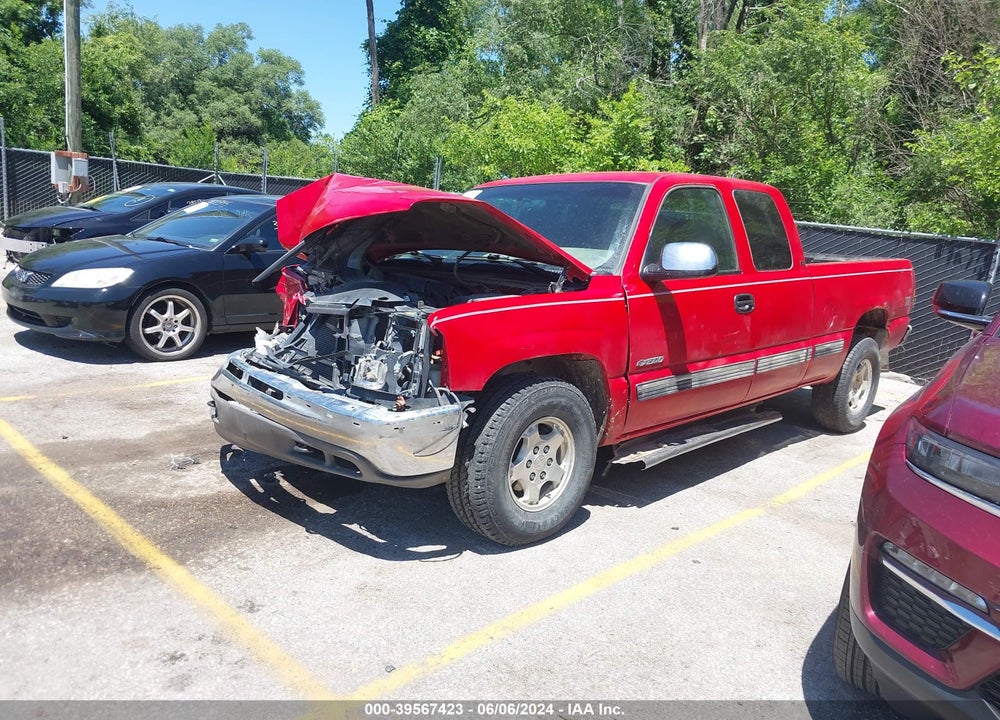 2000 CHEVROLET SILVERADO 1500 LS VIN: 1GCEK19T1YE307078