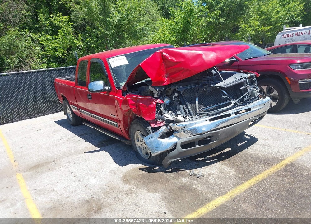 2000 CHEVROLET SILVERADO 1500 LS VIN: 1GCEK19T1YE307078