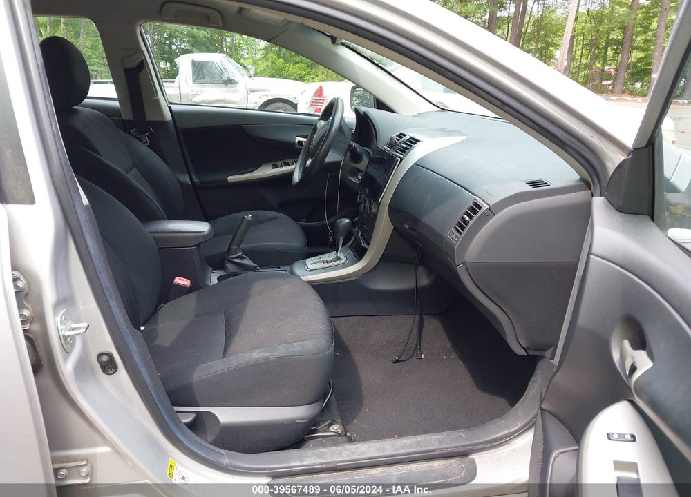2011 TOYOTA COROLLA S VIN: 2T1BU4EE4BC622683