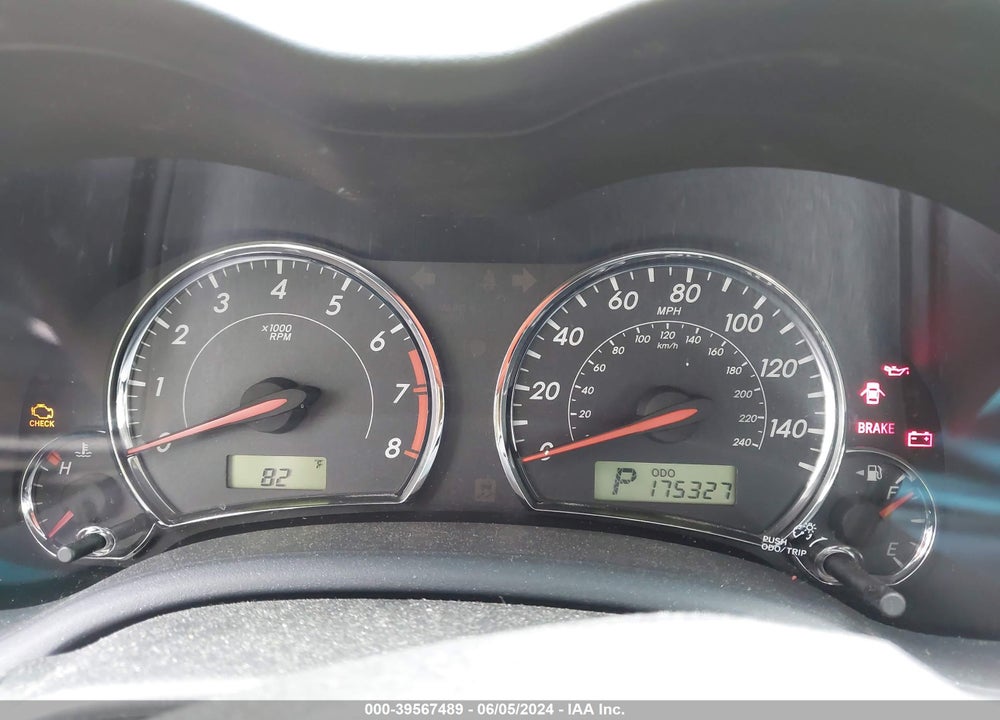 2011 TOYOTA COROLLA S VIN: 2T1BU4EE4BC622683