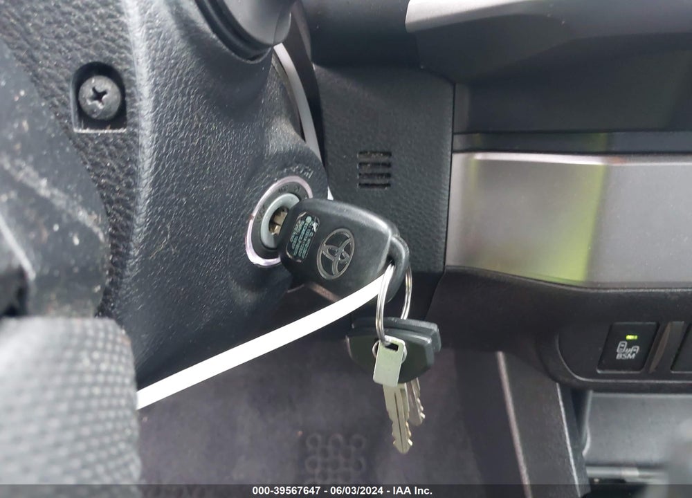 2021 TOYOTA TACOMA VIN: 3TYAZ5CN7MT002821