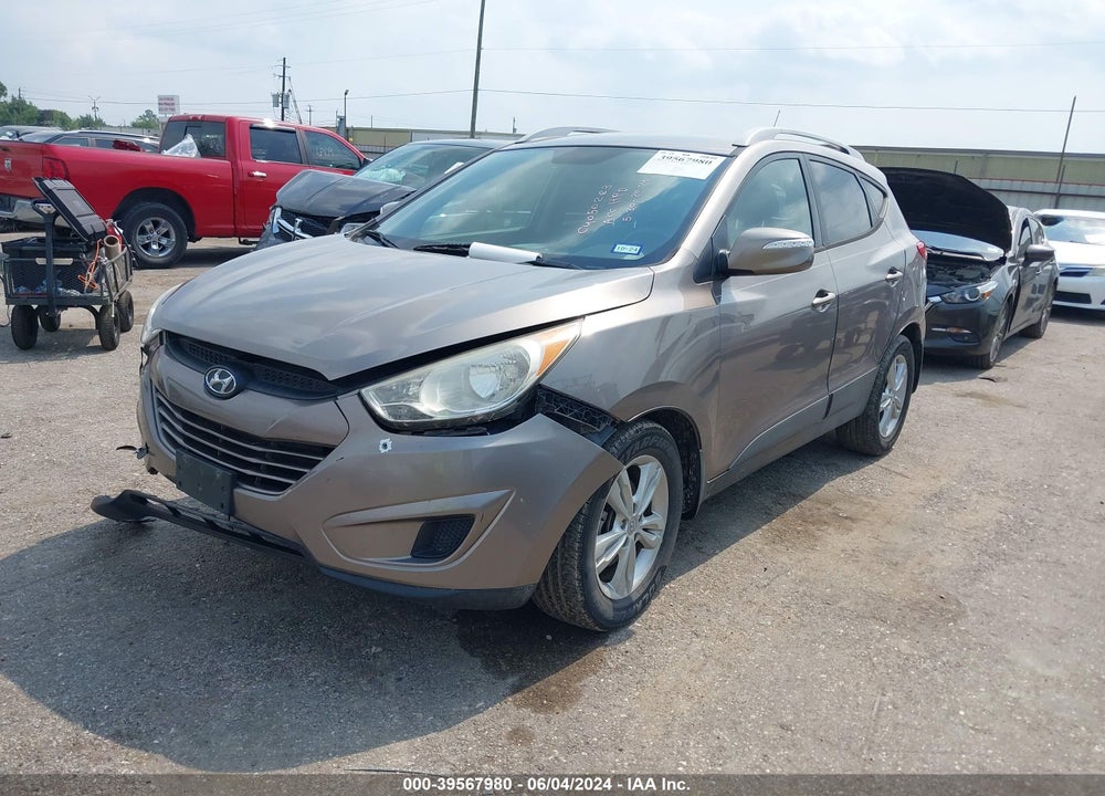 2012 HYUNDAI TUCSON GLS VIN: KM8JUCAC9CU380063