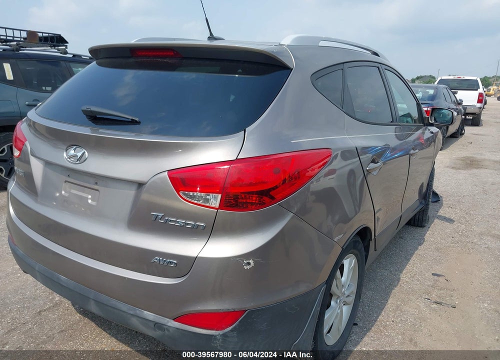 2012 HYUNDAI TUCSON GLS VIN: KM8JUCAC9CU380063