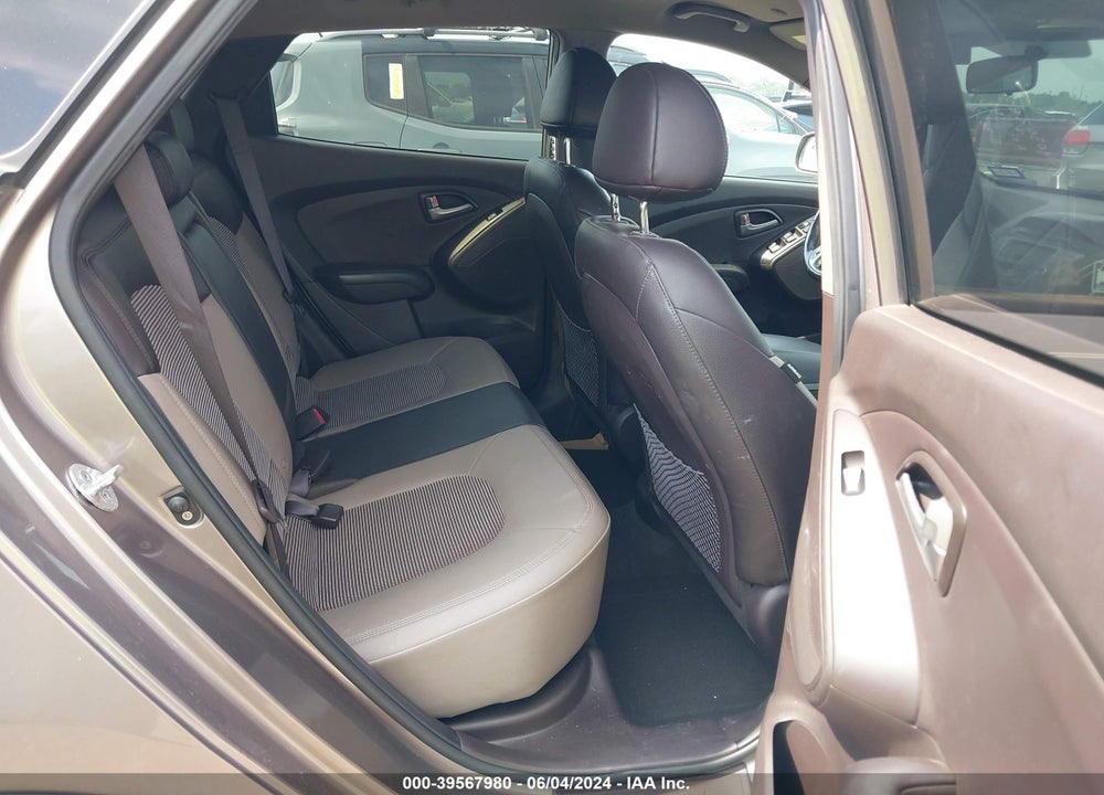 2012 HYUNDAI TUCSON GLS VIN: KM8JUCAC9CU380063