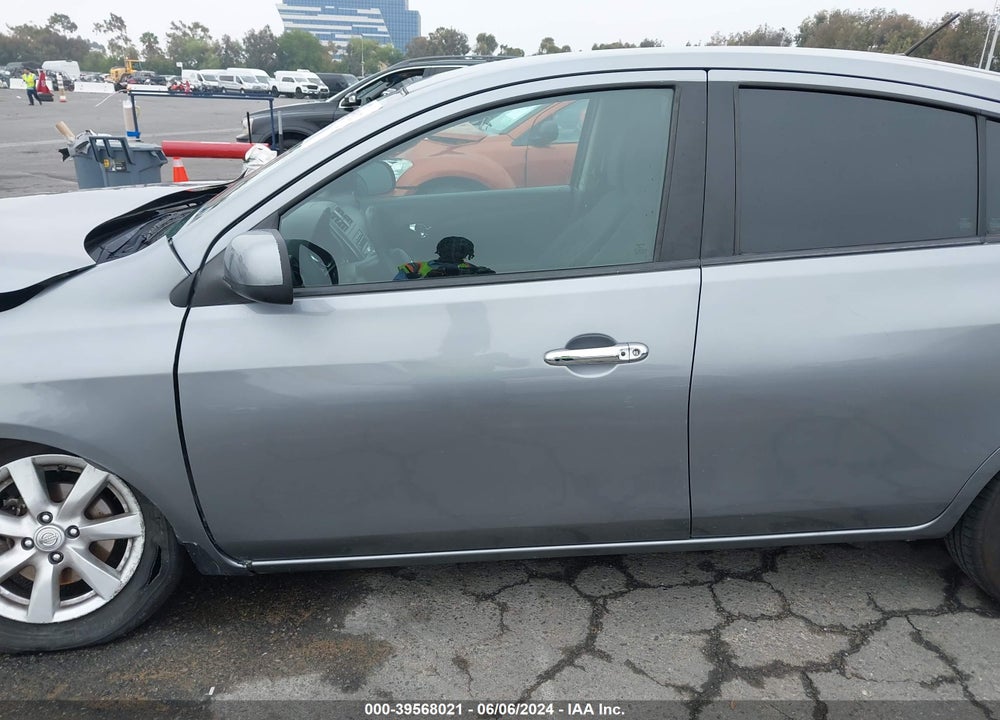 2013 NISSAN VERSA 1.6 SL VIN: 3N1CN7AP6DL892687