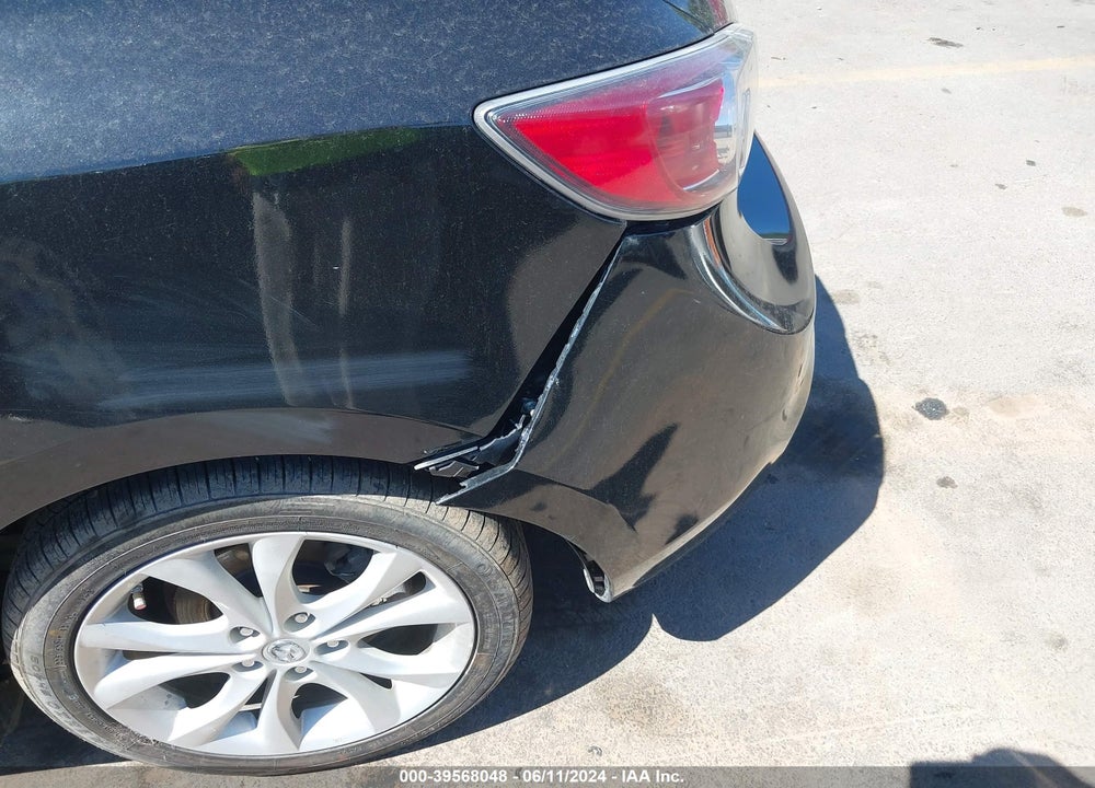 2011 MAZDA 3 S SPORT VIN: JM1BL1K69B1461086