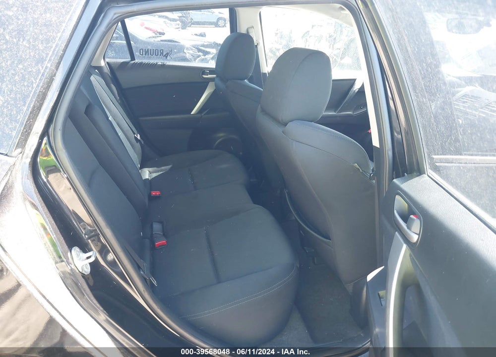 2011 MAZDA 3 S SPORT VIN: JM1BL1K69B1461086