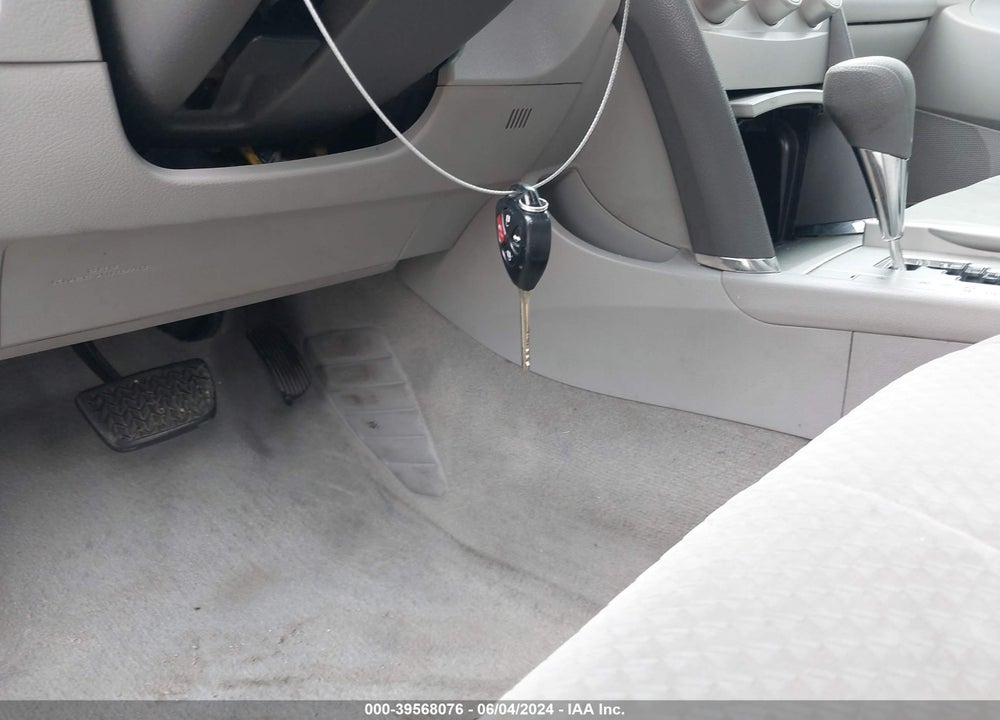 2009 TOYOTA CAMRY LE VIN: 4T4BE46K59R093874