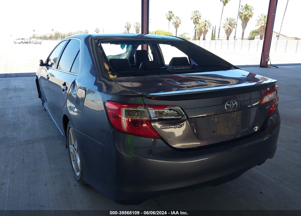 2014 TOYOTA CAMRY SE VIN: 4T1BF1FK8EU851397
