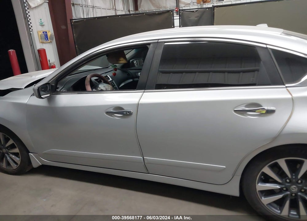 2017 NISSAN ALTIMA 2.5 SV VIN: 1N4AL3AP0HC127422