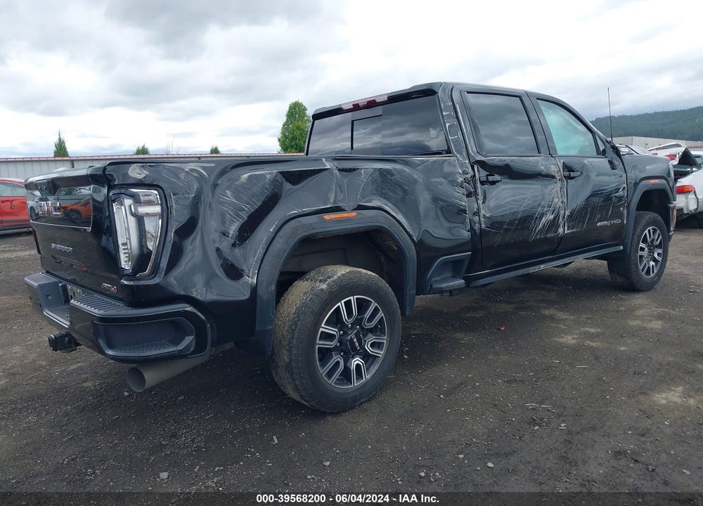 2022 GMC SIERRA 2500HD 4WD STANDARD BED AT4 VIN: 1GT49PEY0NF170586