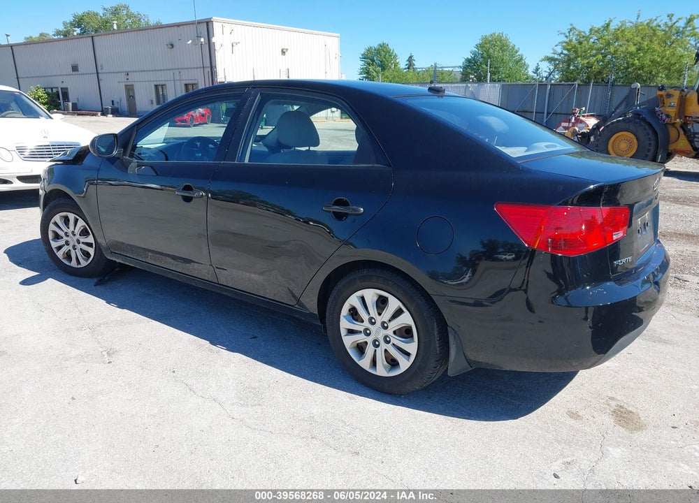 2010 KIA FORTE LX VIN: KNAFT4A27A5093349