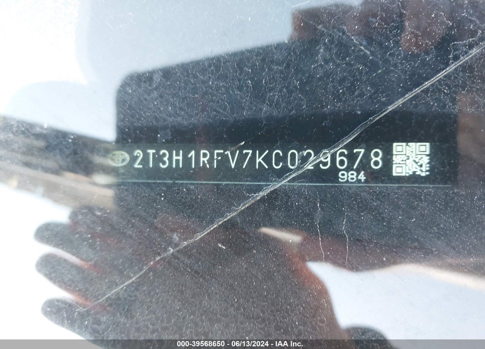 2019 TOYOTA RAV4 LE VIN: 2T3H1RFV7KC029678