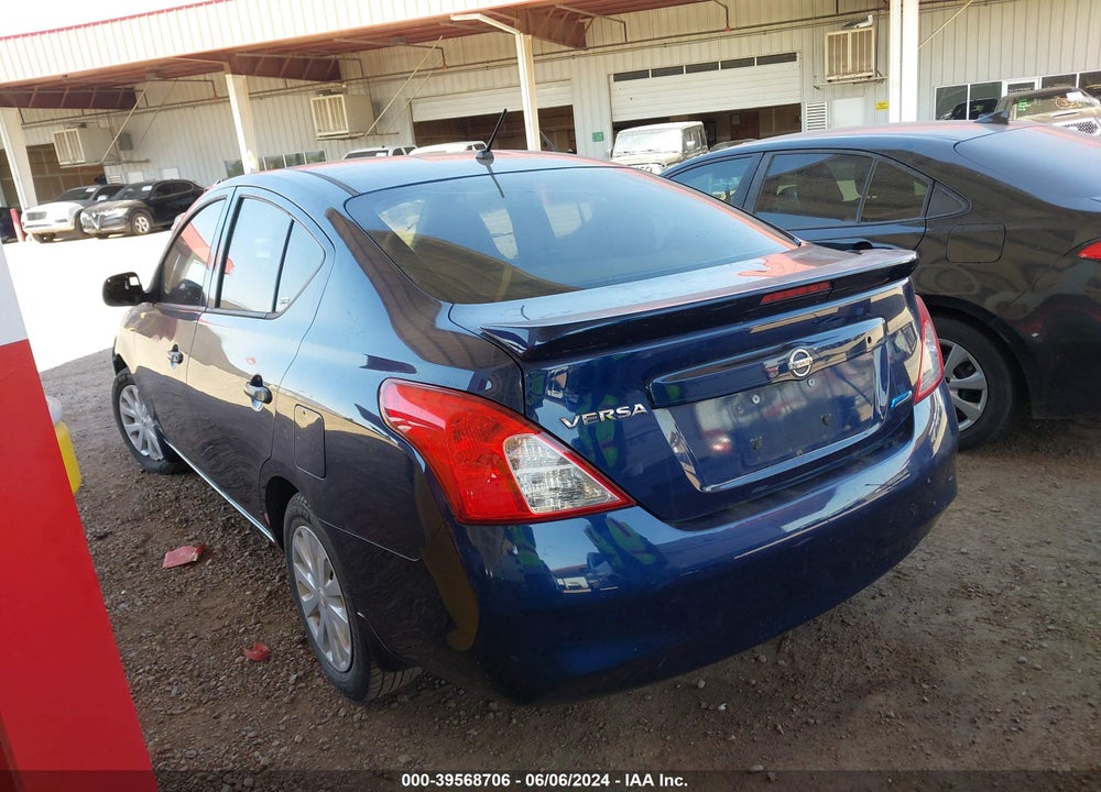 2014 NISSAN VERSA 1.6 S+ VIN: 3N1CN7AP3EL848177