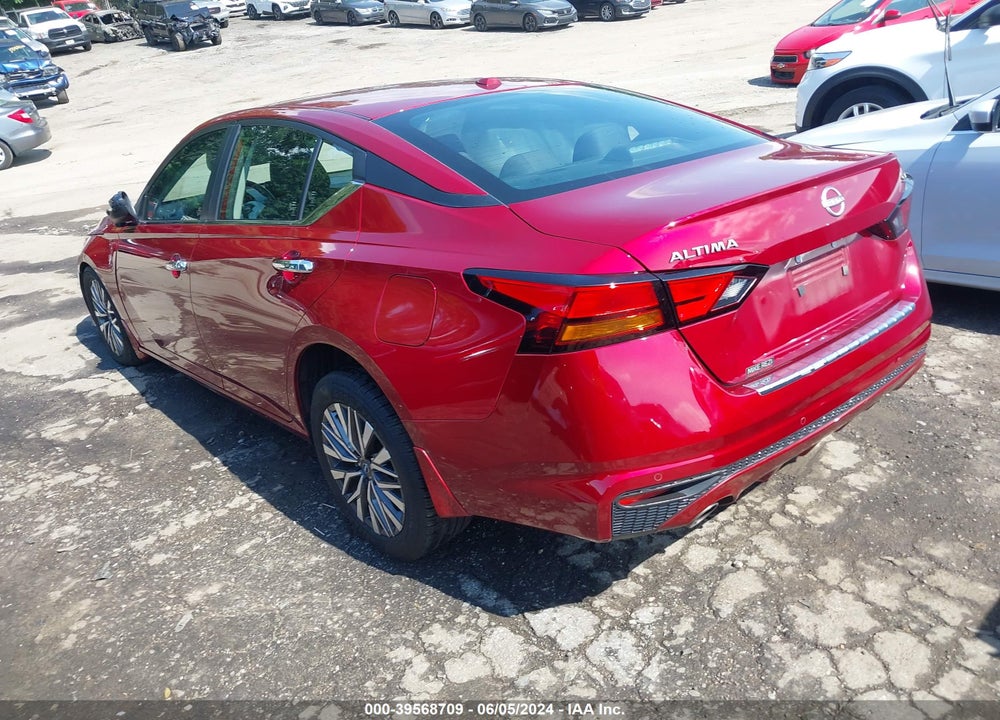 2023 NISSAN ALTIMA SV FWD VIN: 1N4BL4DV0PN332021