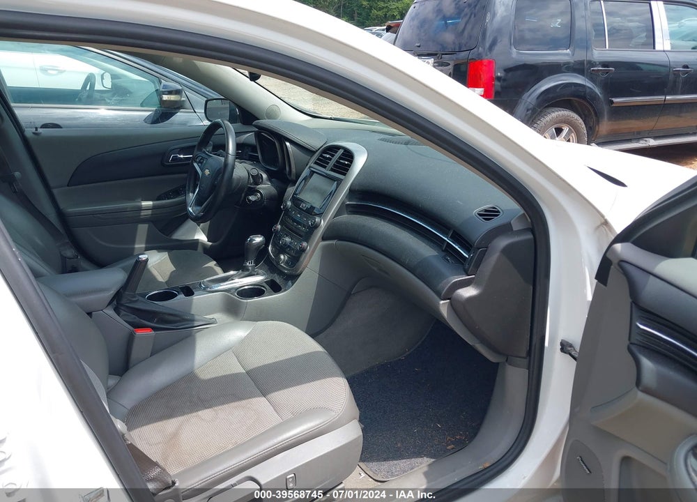 2015 CHEVROLET MALIBU 2LT VIN: 1G11D5SL1FF322626