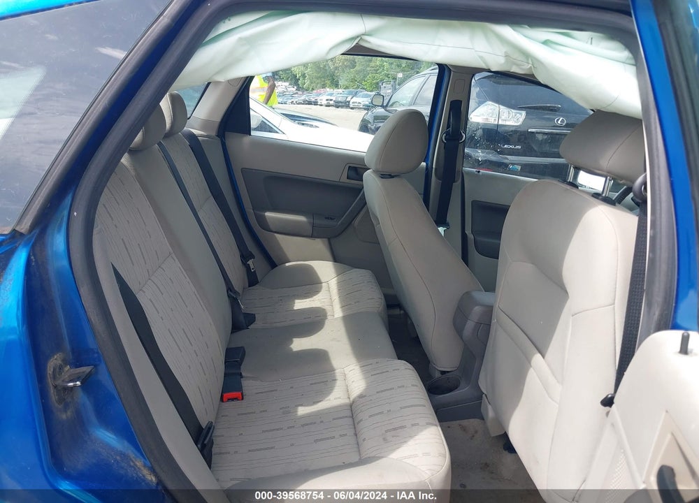 2011 FORD FOCUS SE VIN: 1FAHP3FN9BW115205