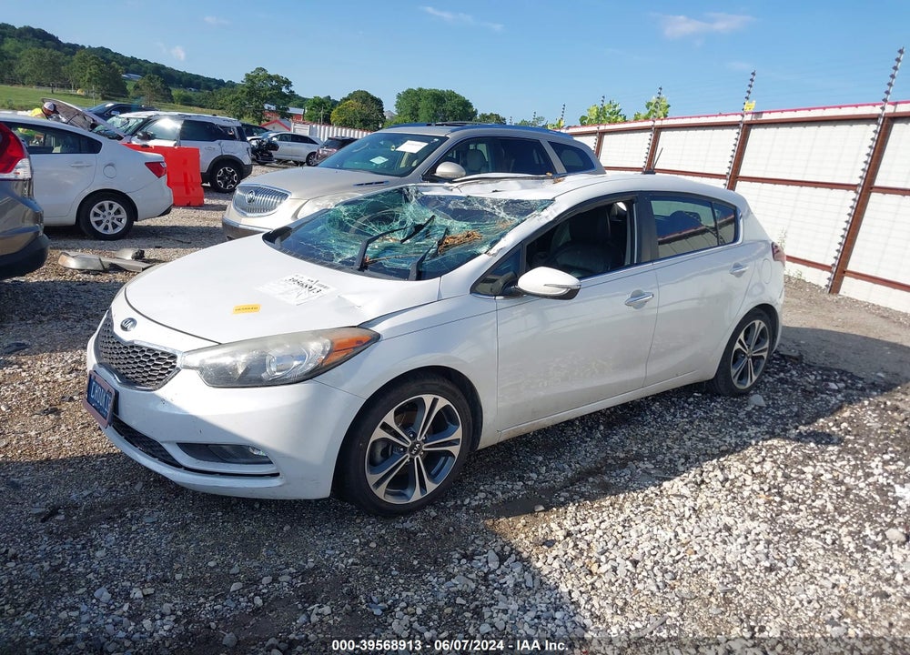 2016 KIA FORTE EX VIN: KNAFX5A81G5607364