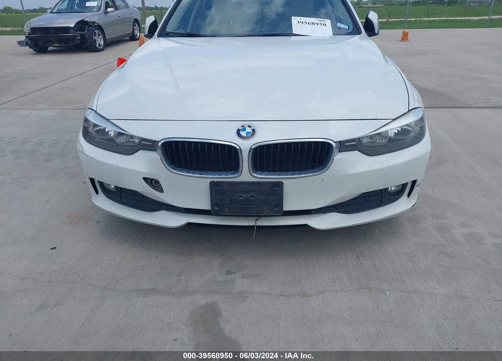 2013 BMW 320I VIN: WBA3B1C56DK128609