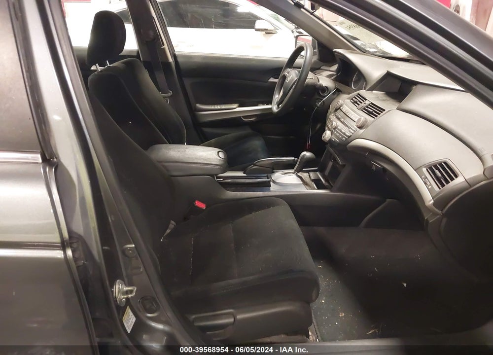 2010 HONDA ACCORD 2.4 EX VIN: 1HGCP2F78AA008871