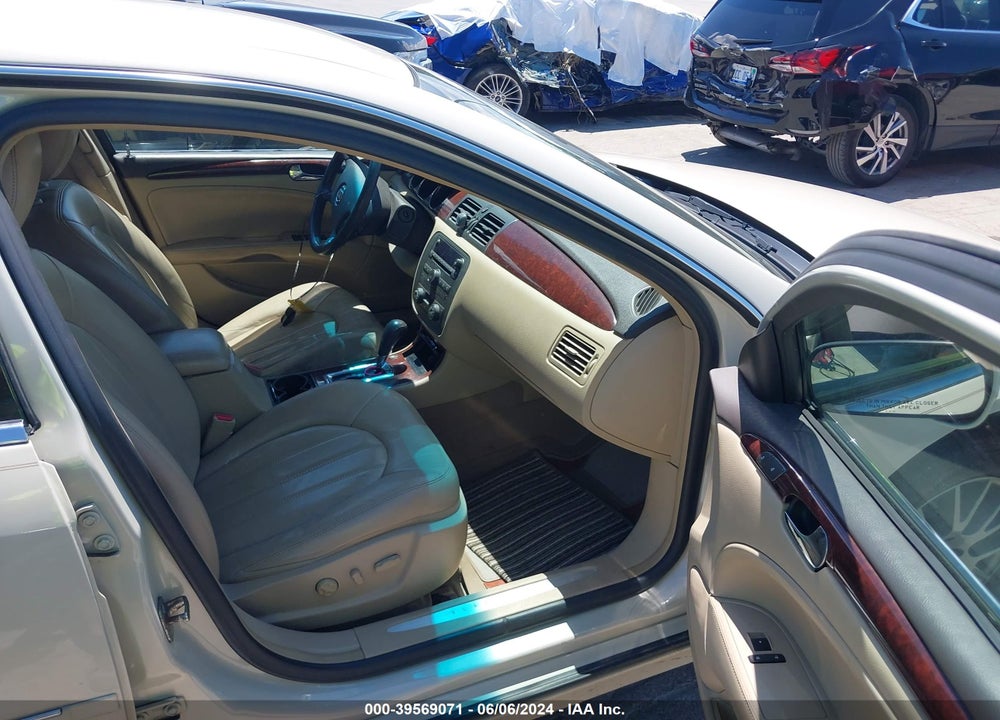 2010 BUICK LUCERNE CXL VIN: 1G4HC5EM4AU122630