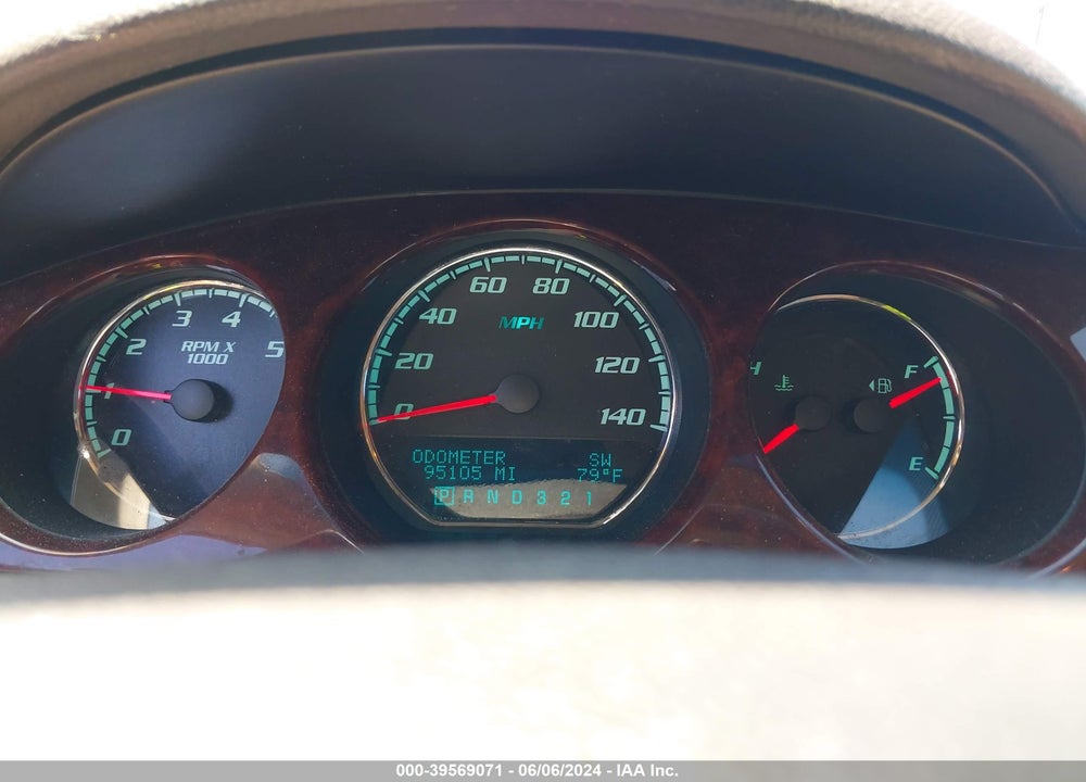 2010 BUICK LUCERNE CXL VIN: 1G4HC5EM4AU122630