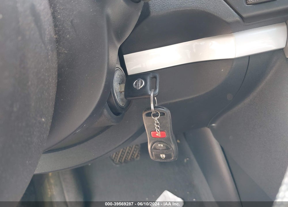 2010 NISSAN SENTRA 2.0SR VIN: 3N1AB6APXAL725013