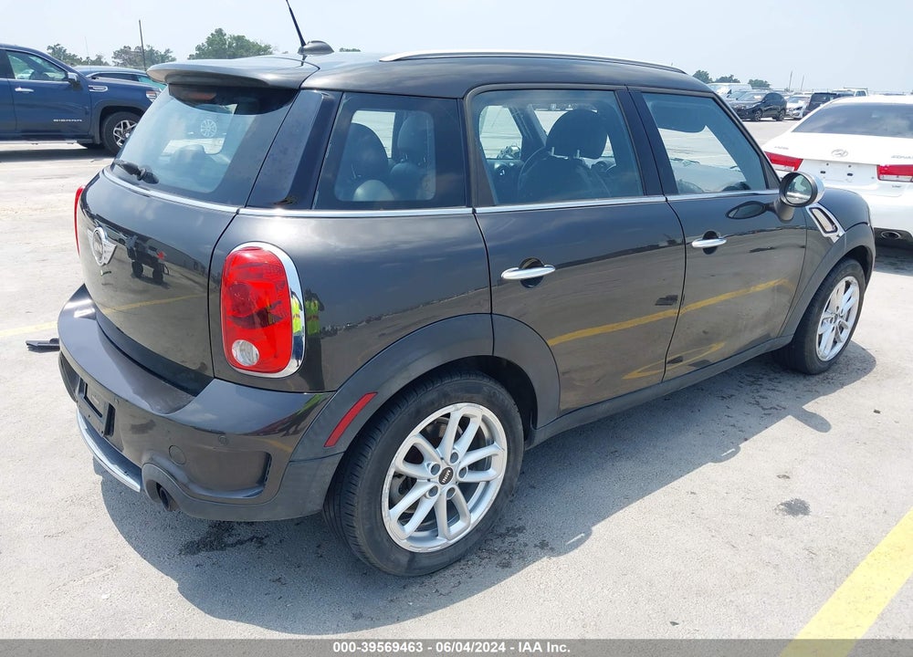 2015 MINI COUNTRYMAN COOPER S VIN: WMWZC3C57FWT04243