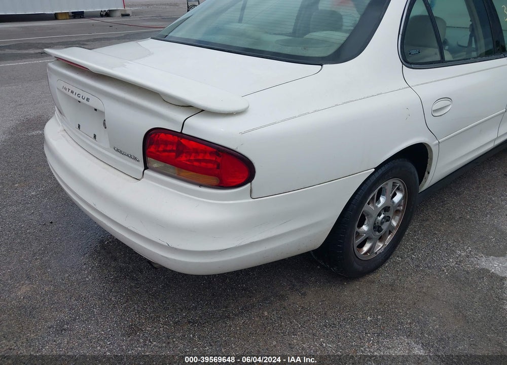 2001 OLDSMOBILE INTRIGUE GL VIN: 1G3WS52HX1F215226