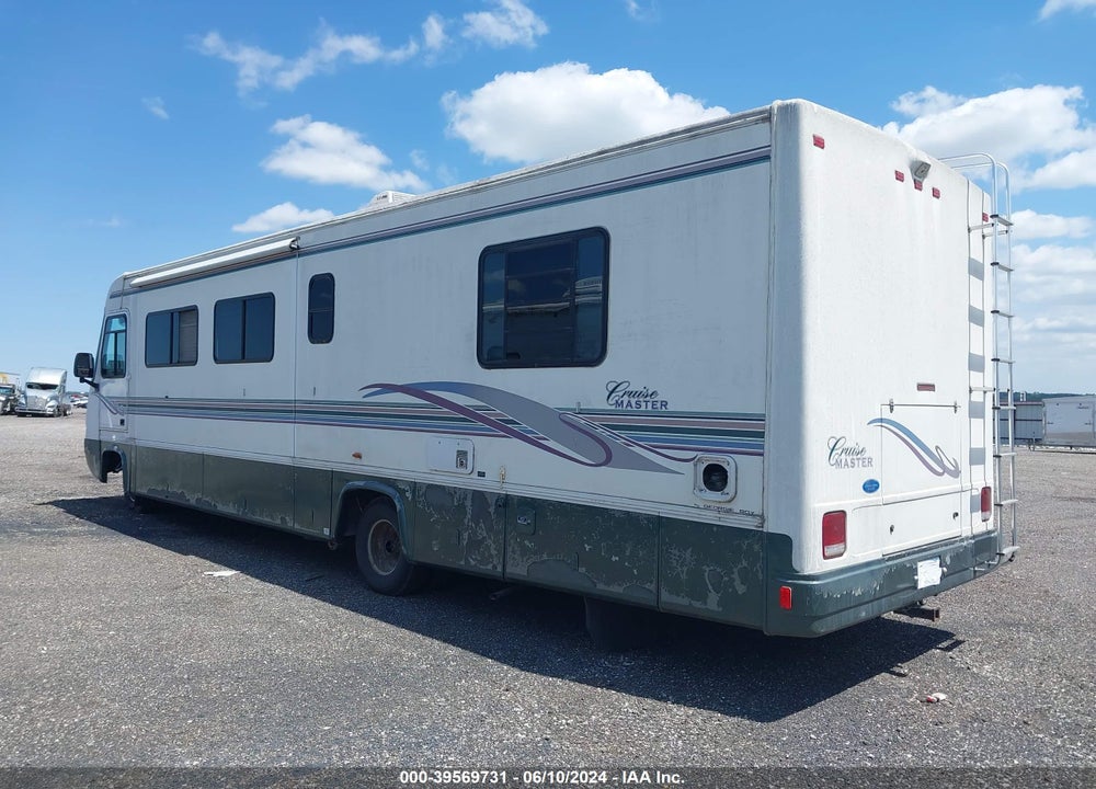 1997 CRUISEMASTER F530 VIN: 3FCMF53G2VJA06054