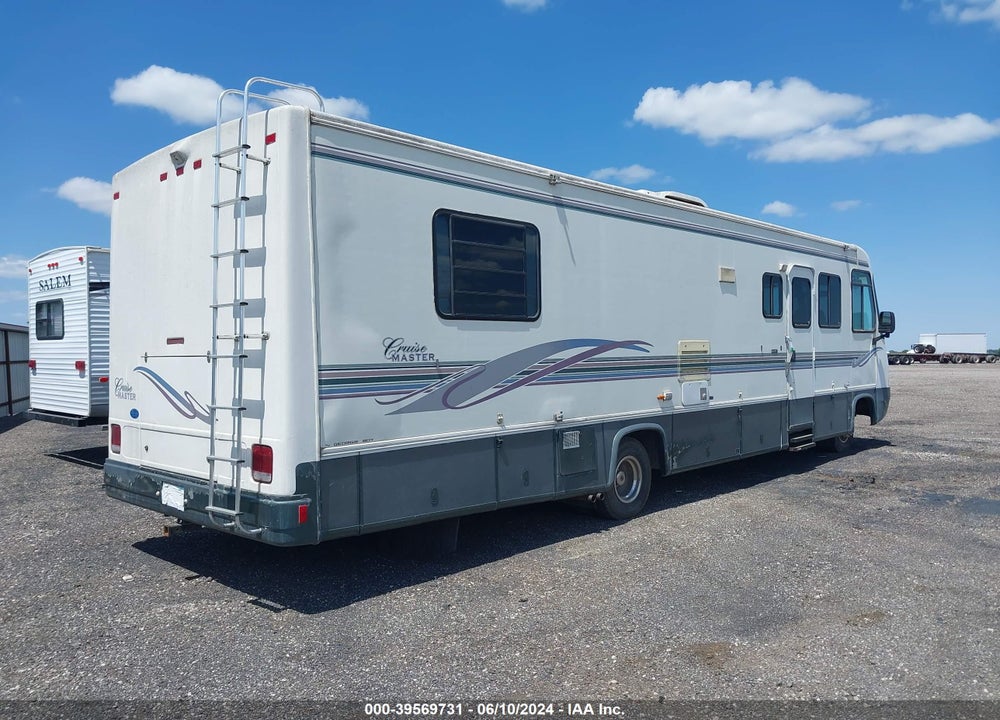 1997 CRUISEMASTER F530 VIN: 3FCMF53G2VJA06054