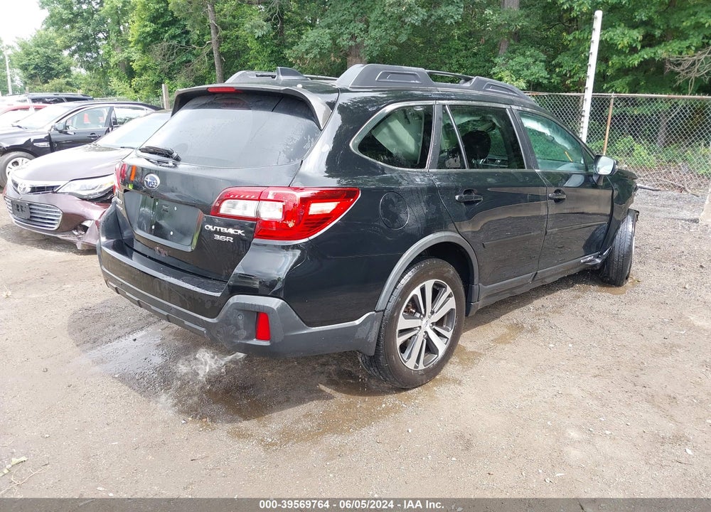 2018 SUBARU OUTBACK 3.6R LIMITED VIN: 4S4BSENC0J3388328