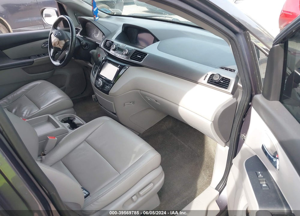 2016 HONDA ODYSSEY EX-L VIN: 5FNRL5H61GB018460